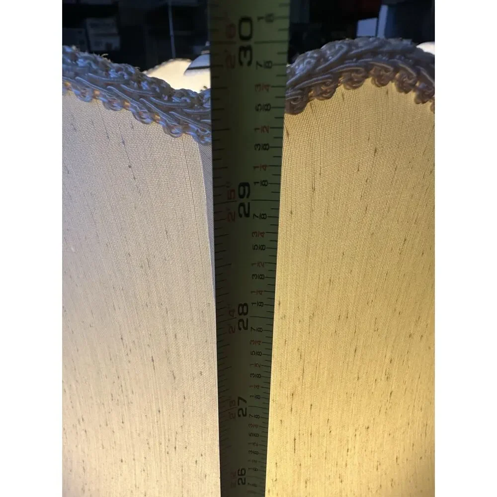 VintageBrass Lamp. Excellent Condition Nice And Heavy.